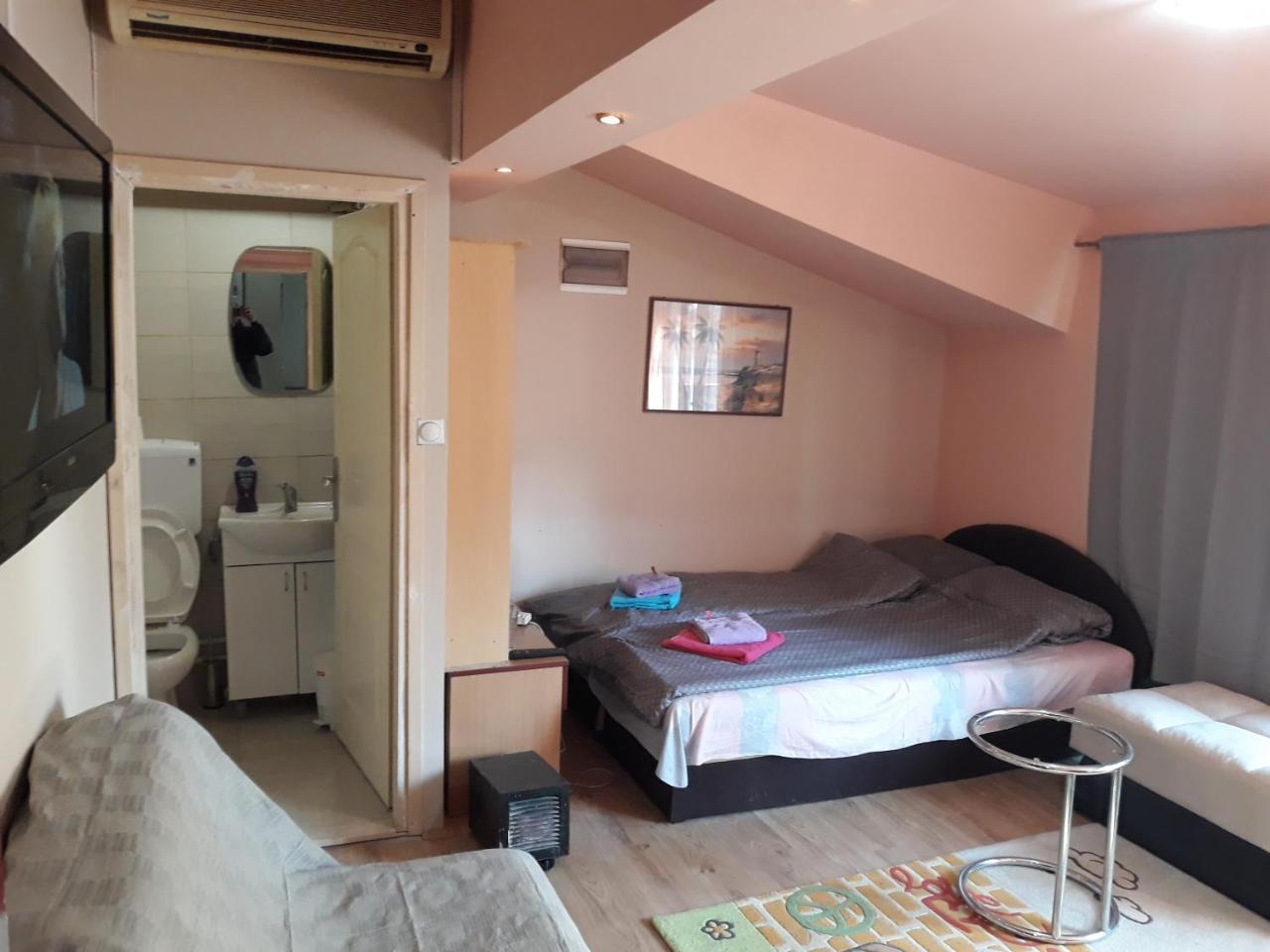 Antonio Rooms Ni Екстериор снимка