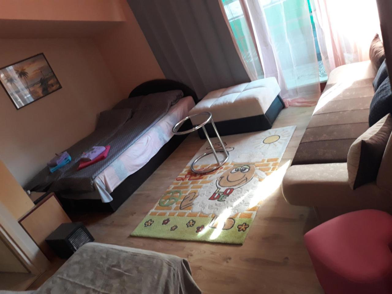 Antonio Rooms Ni Екстериор снимка