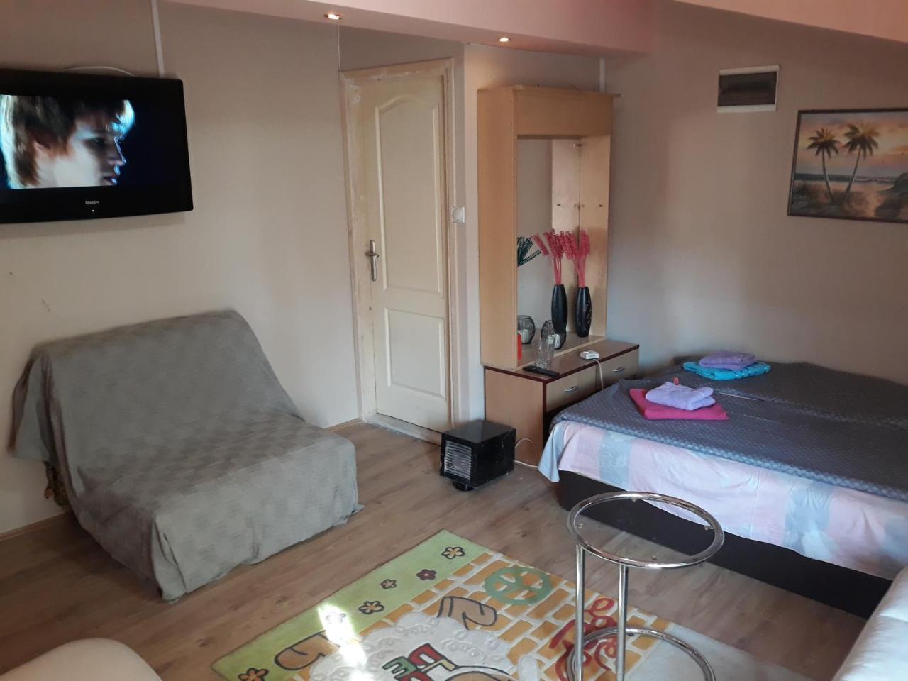 Antonio Rooms Ni Екстериор снимка