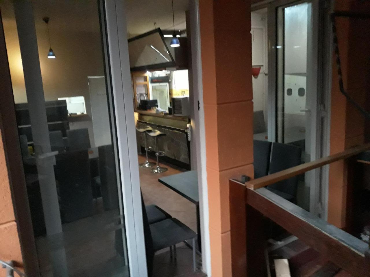 Antonio Rooms Ni Екстериор снимка