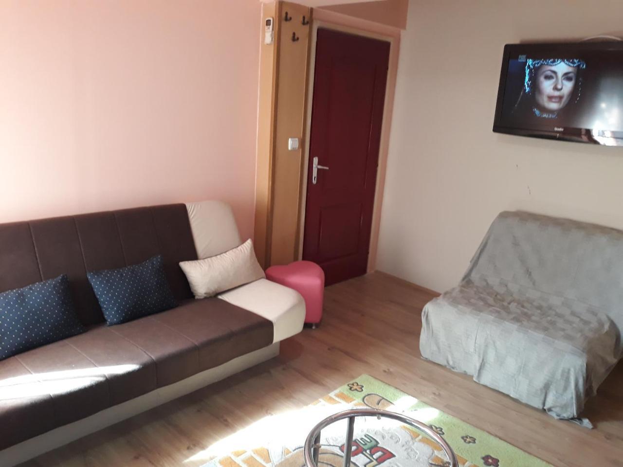 Antonio Rooms Ni Екстериор снимка